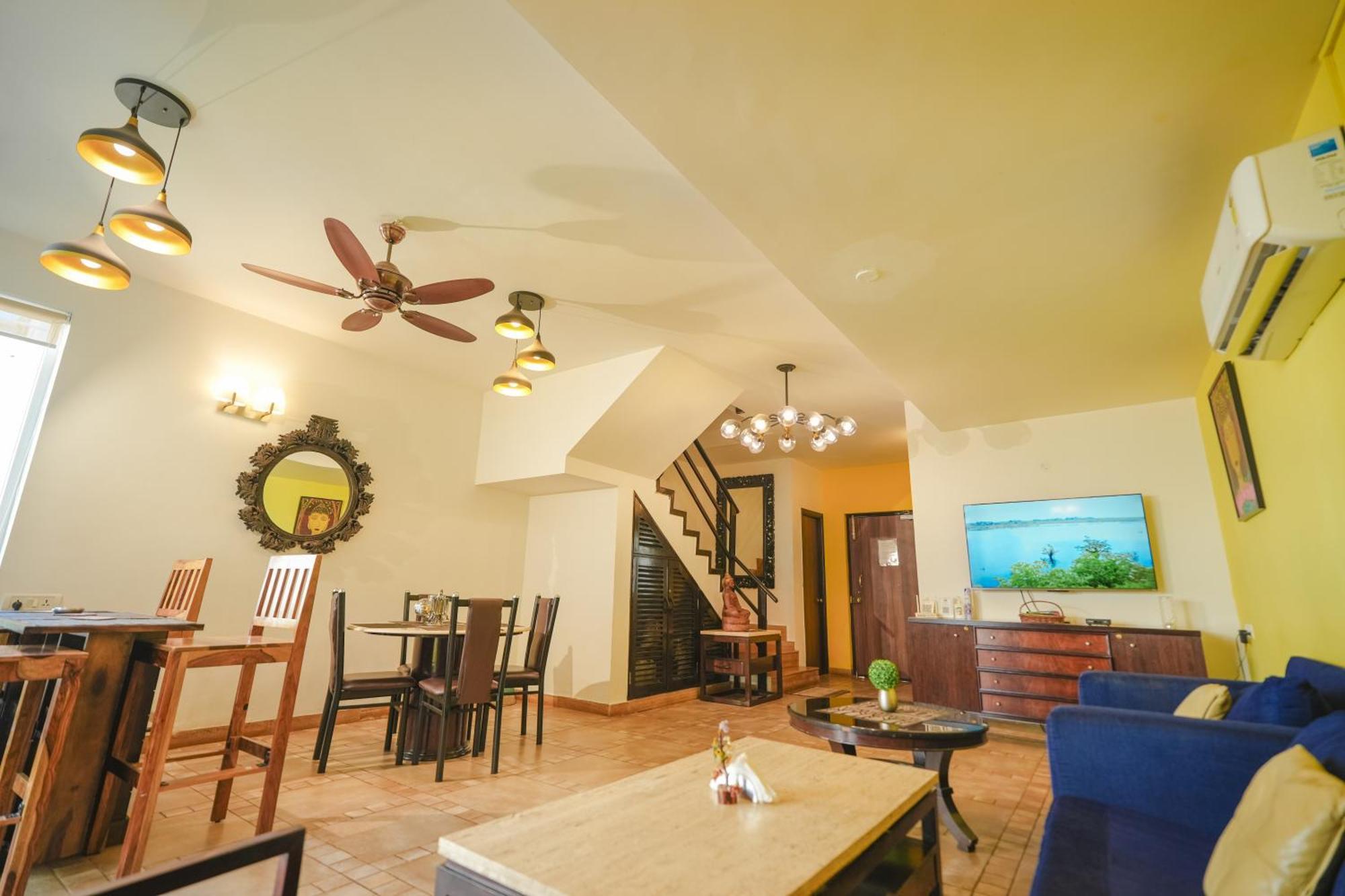 Villa M - Jia 3- 3Bhk In Candolim, Pool Facing, Near Beach, Breakfast Included Luaran gambar